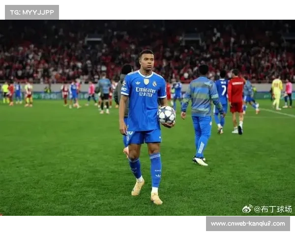 姆巴佩7分钟戴帽创纪录，皇马4-3险胜奥林匹亚科斯